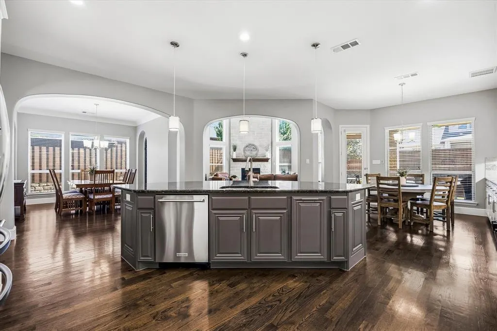2355 Cutting Horse Trail