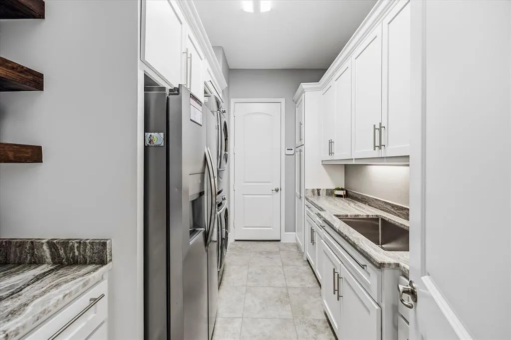 2355 Cutting Horse Trail