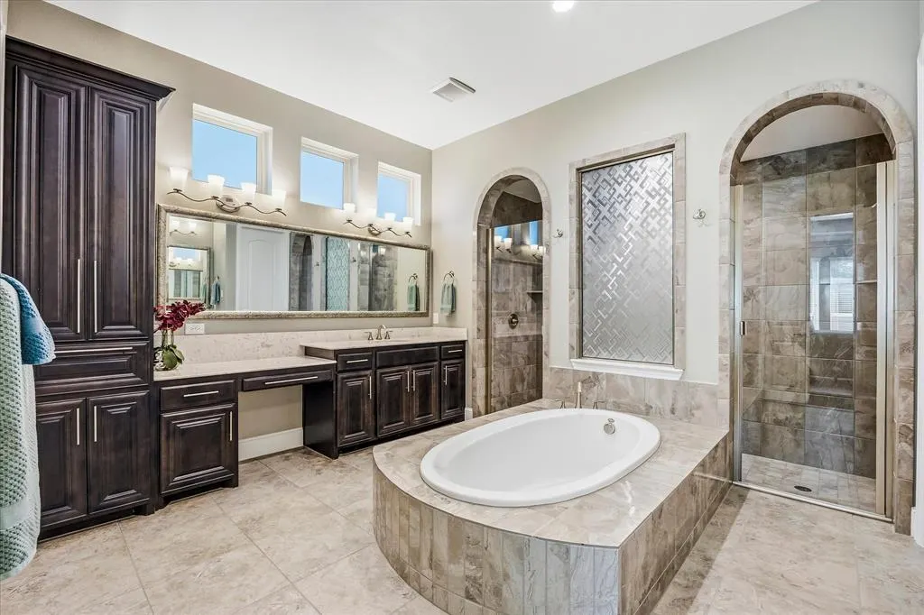 2355 Cutting Horse Trail