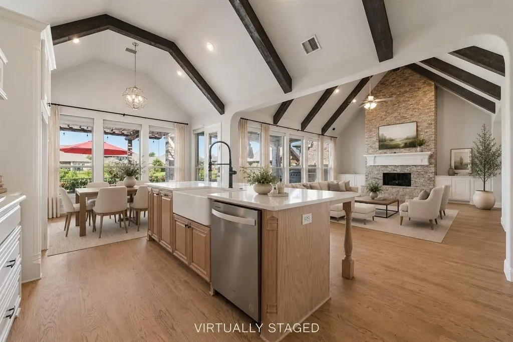 1318 Cypress Creek Way