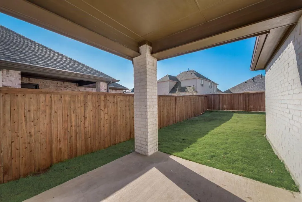 601 Amenduni Lane