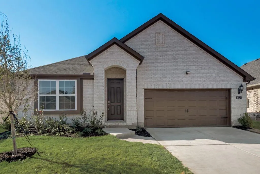 601 Amenduni Lane