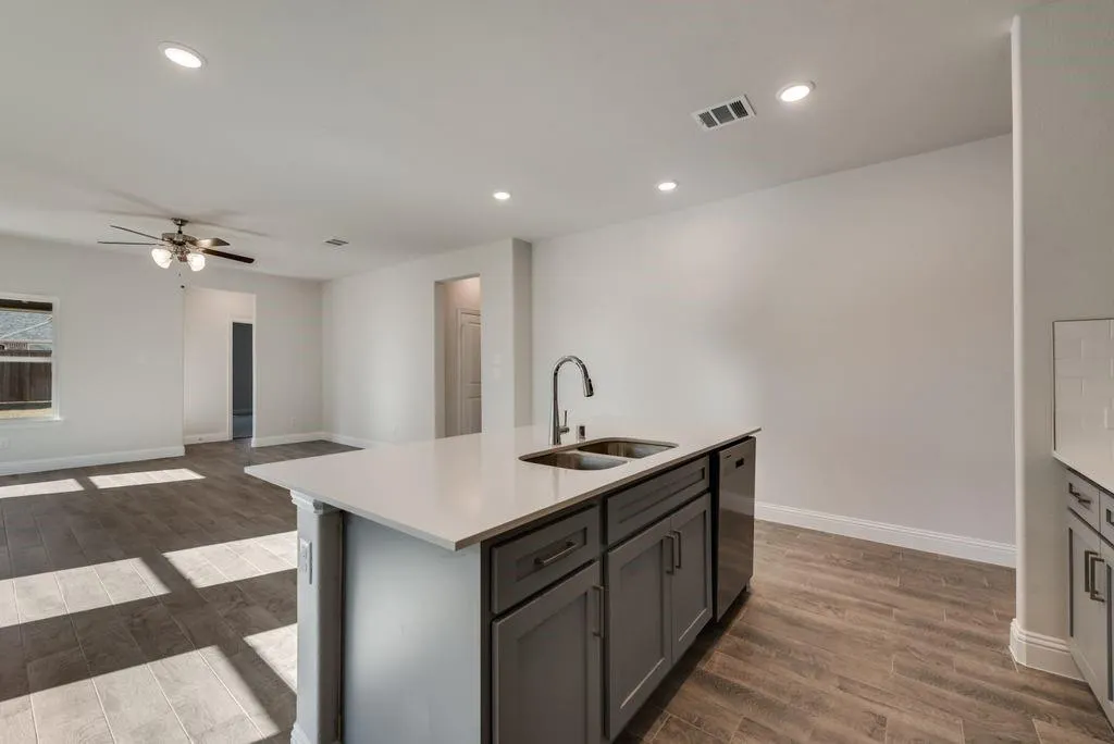 601 Amenduni Lane