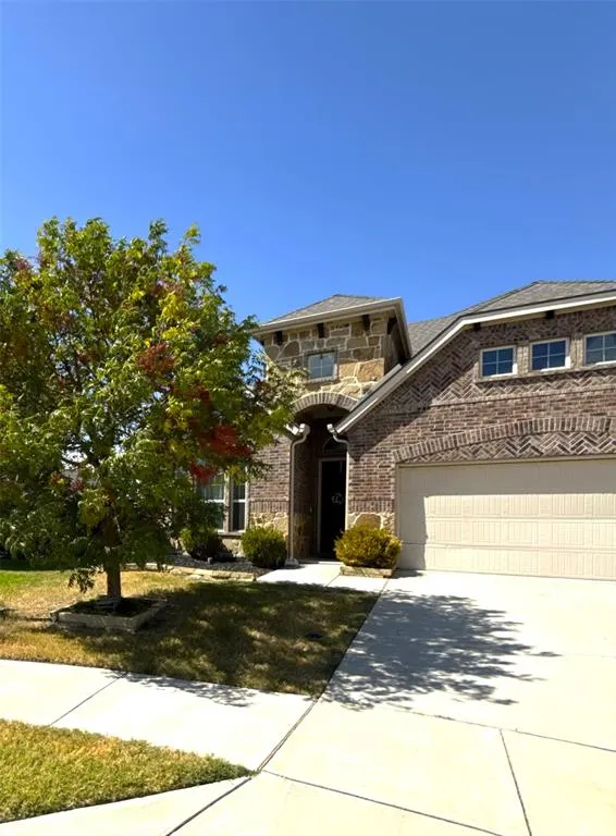 2000 Lake Mesa Court