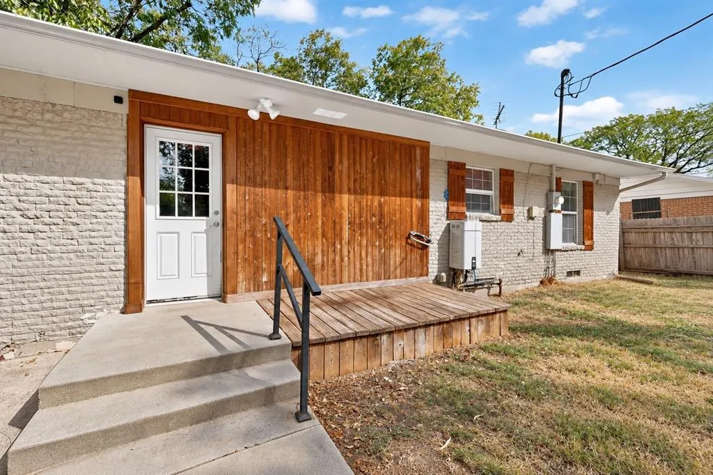 2822 Materhorn Drive