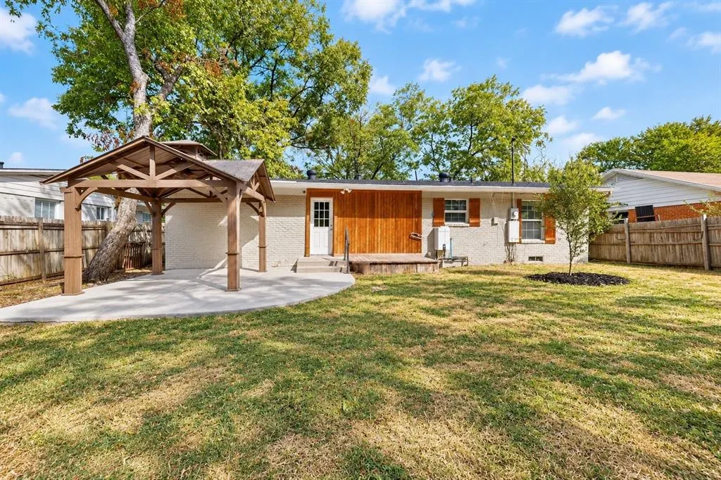 2822 Materhorn Drive