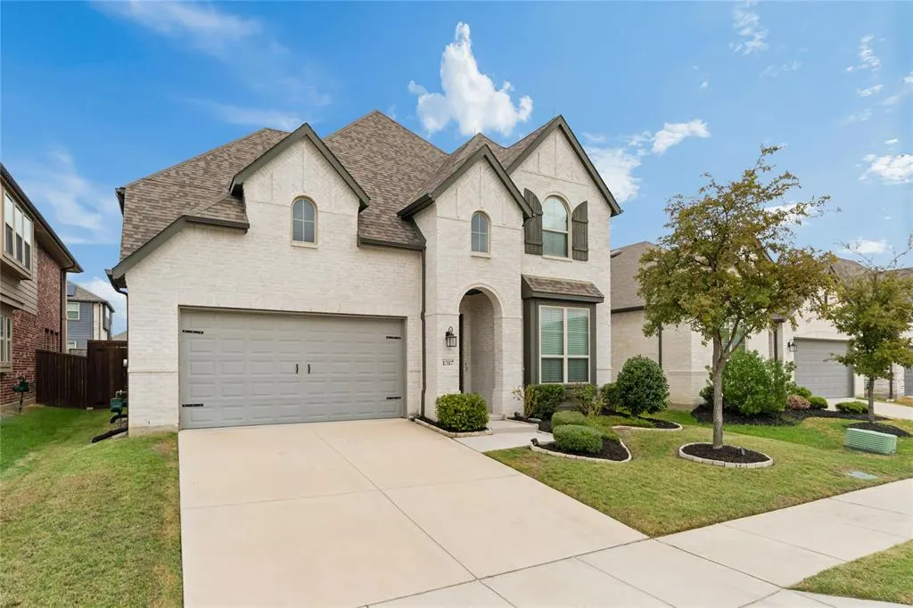 1317 Thrasher Drive