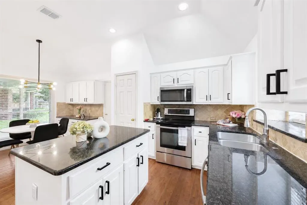 306 Fairfax Drive