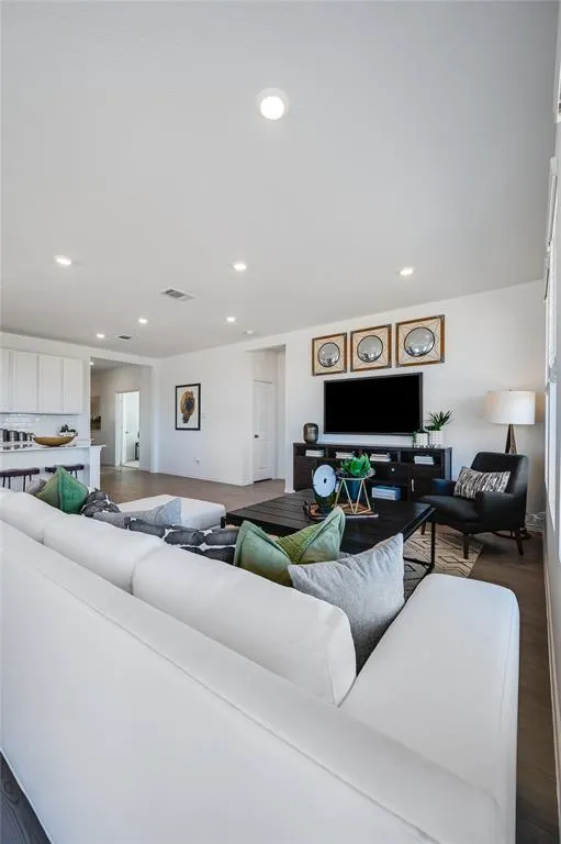 705 Colt Lane