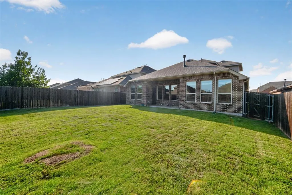 1352 Lake Grove Drive