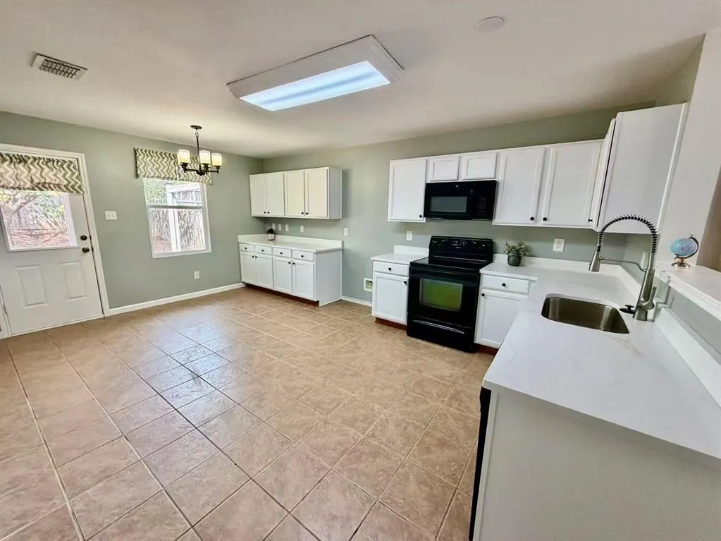 1110 Doc Holliday Drive