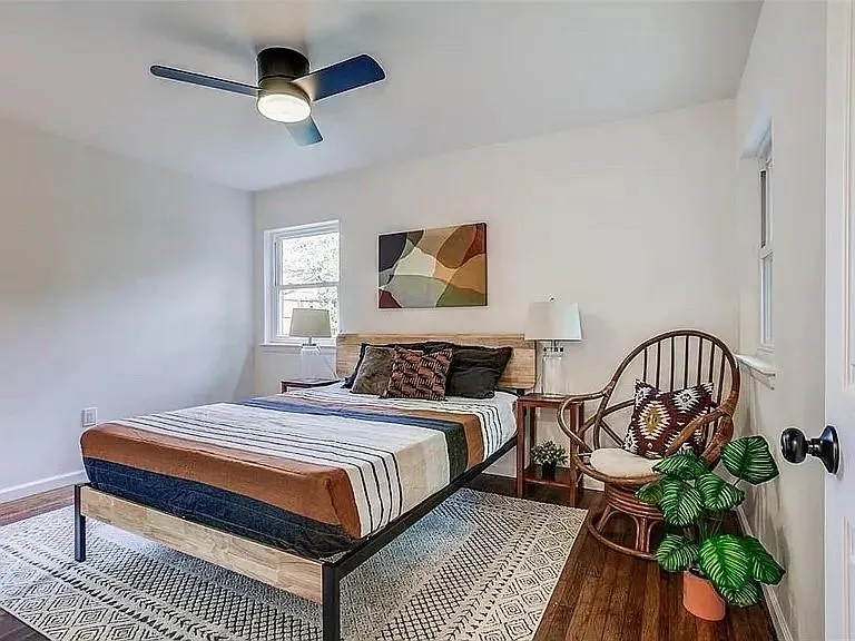 1220 Danville Drive