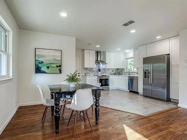 1220 Danville Drive