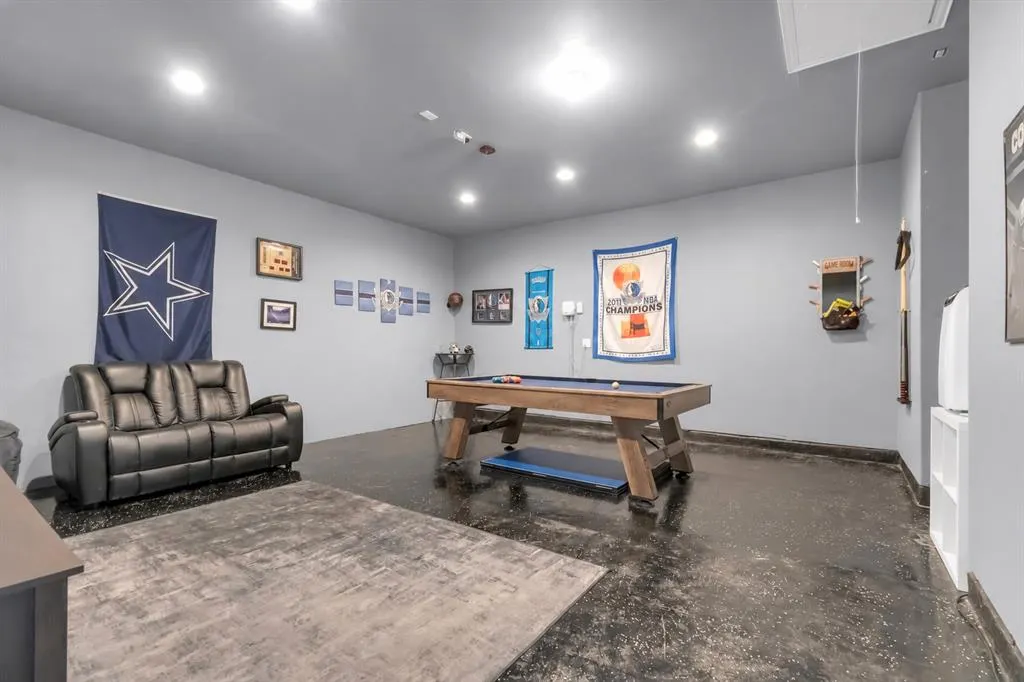 1711 Stonefield Drive