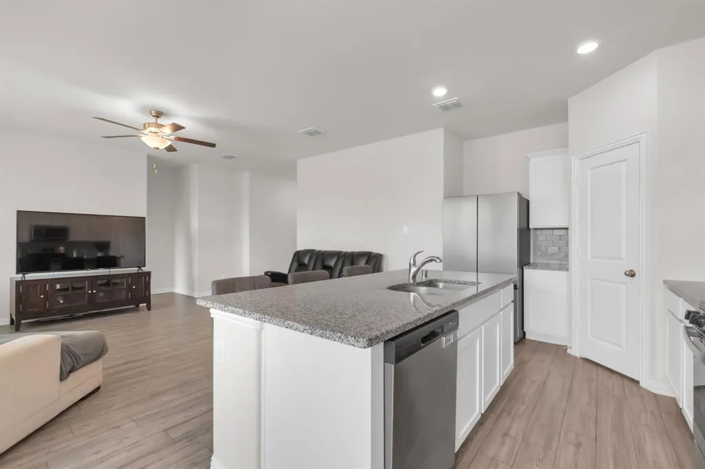1711 Stonefield Drive