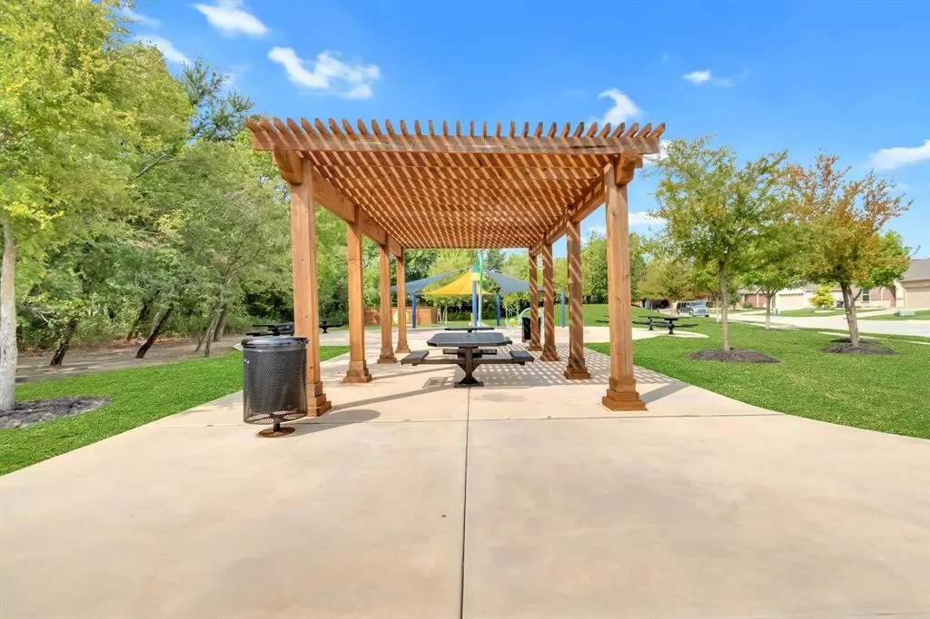 1711 Stonefield Drive