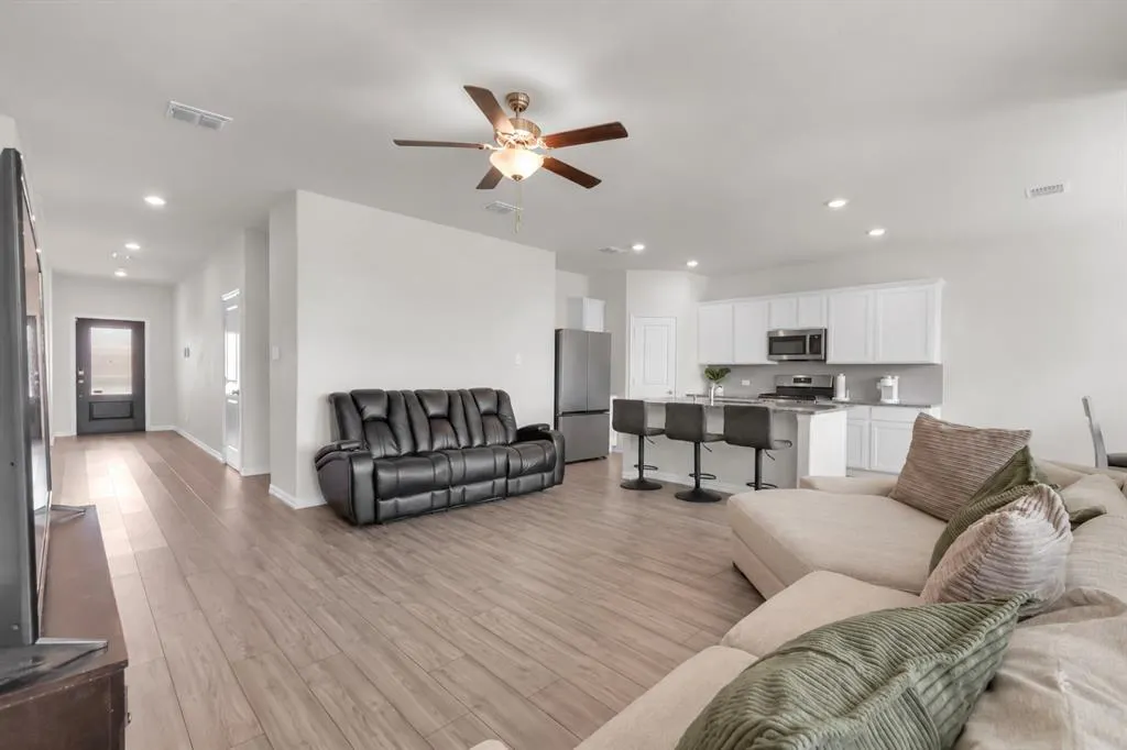 1711 Stonefield Drive