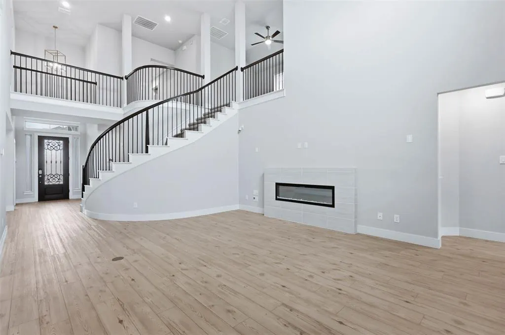 3848 Solebay Court