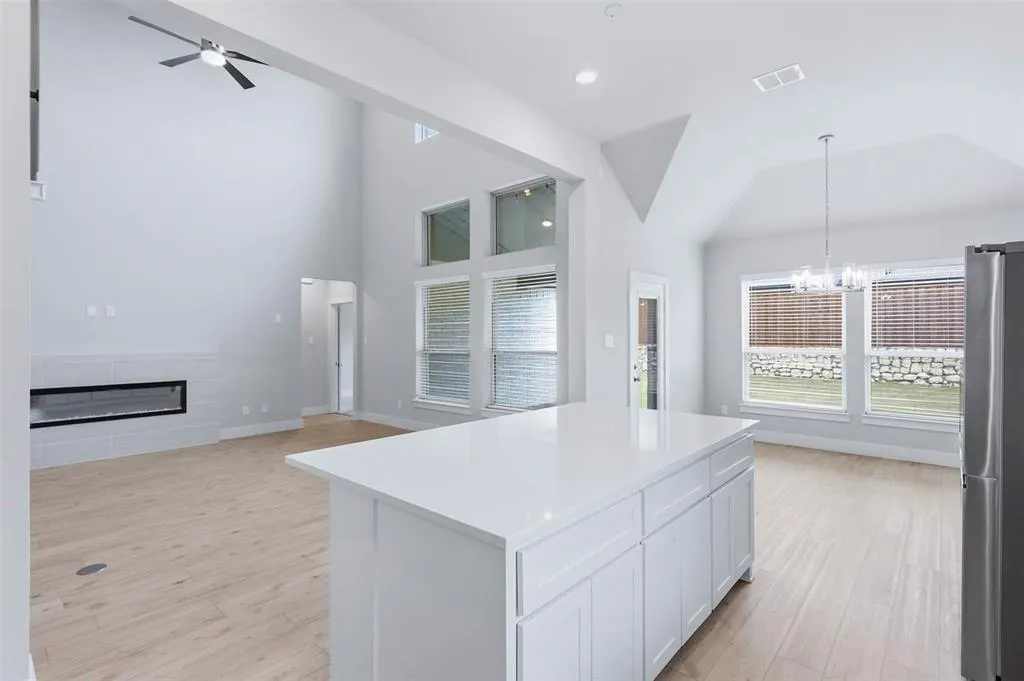 3848 Solebay Court