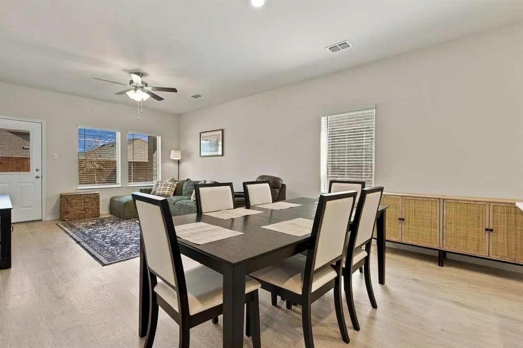 3520 Ample Vista Road