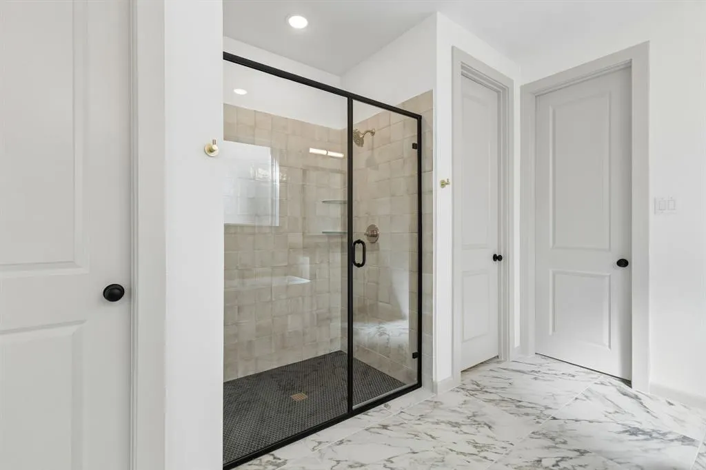 2624 Radiant Way