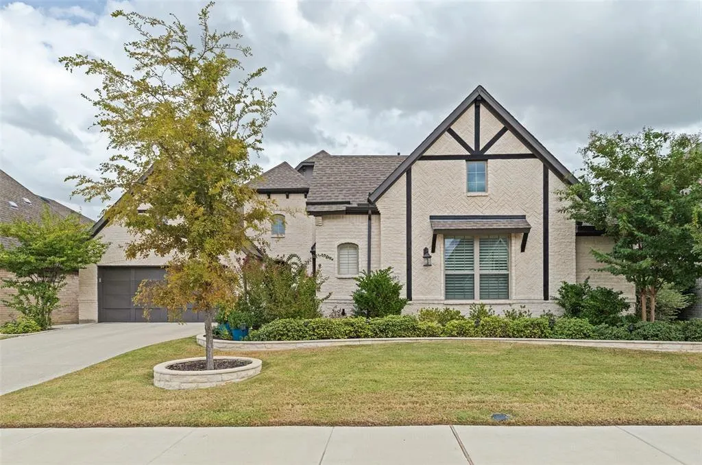4212 Hidden Cove Road