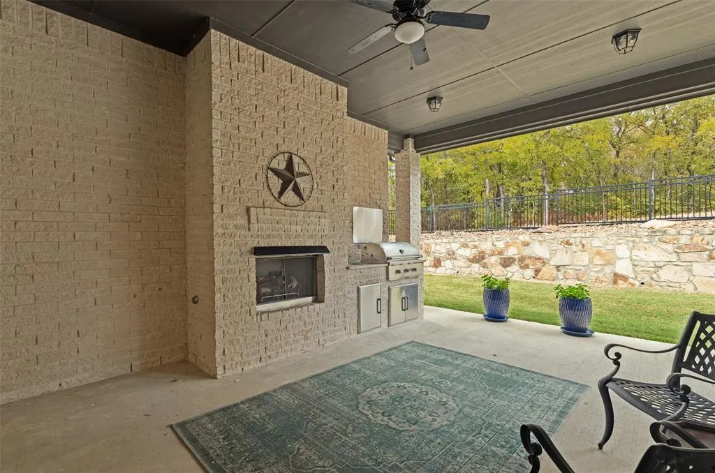 4212 Hidden Cove Road