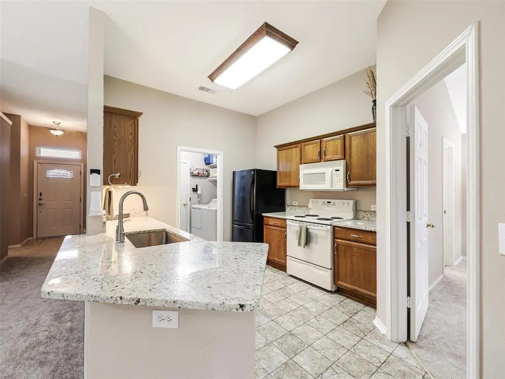 2109 Lilac Circle