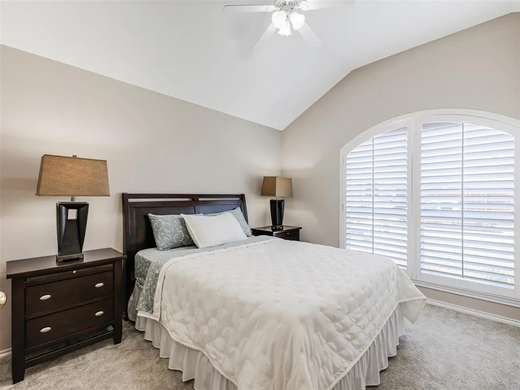 2109 Lilac Circle