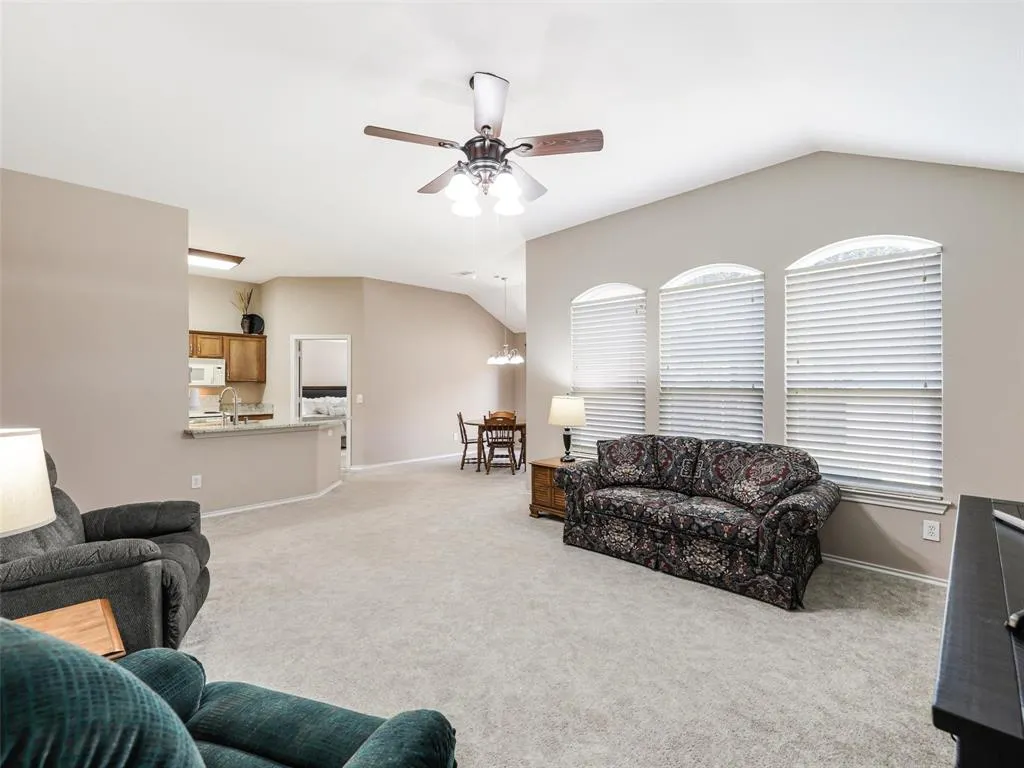 2109 Lilac Circle