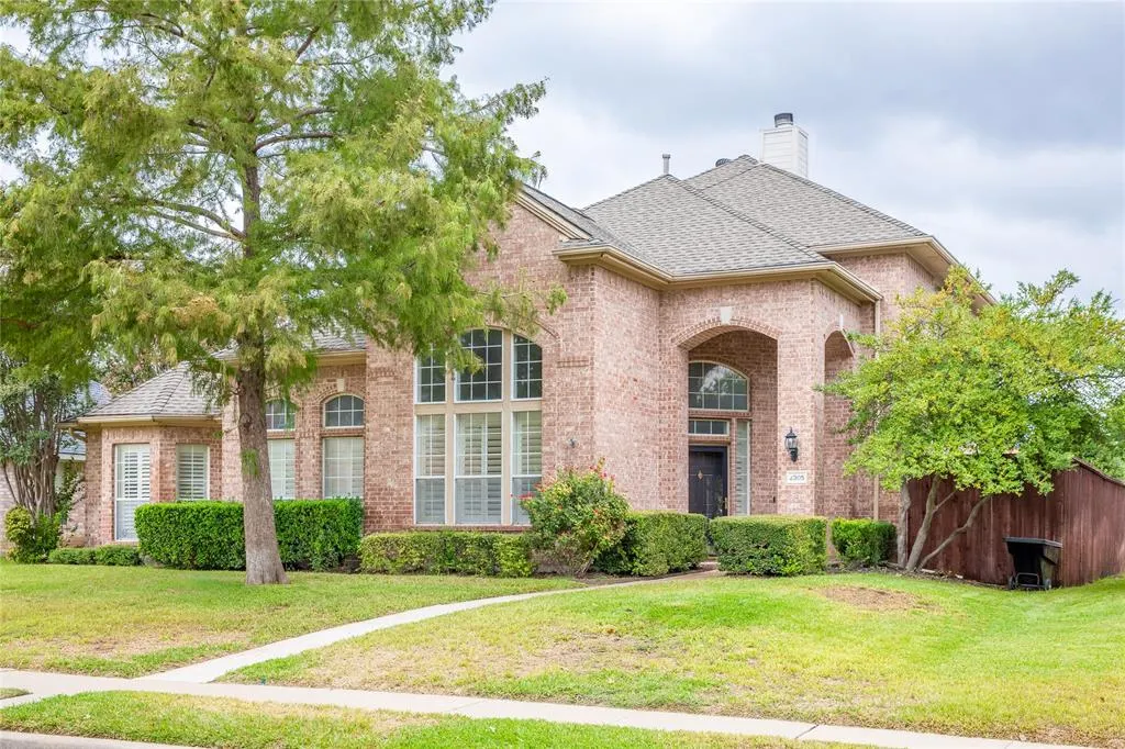 2305 Eldger Drive