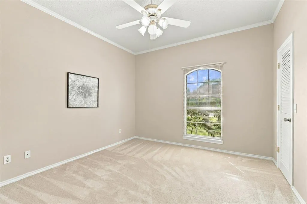 907 Rush Creek Drive