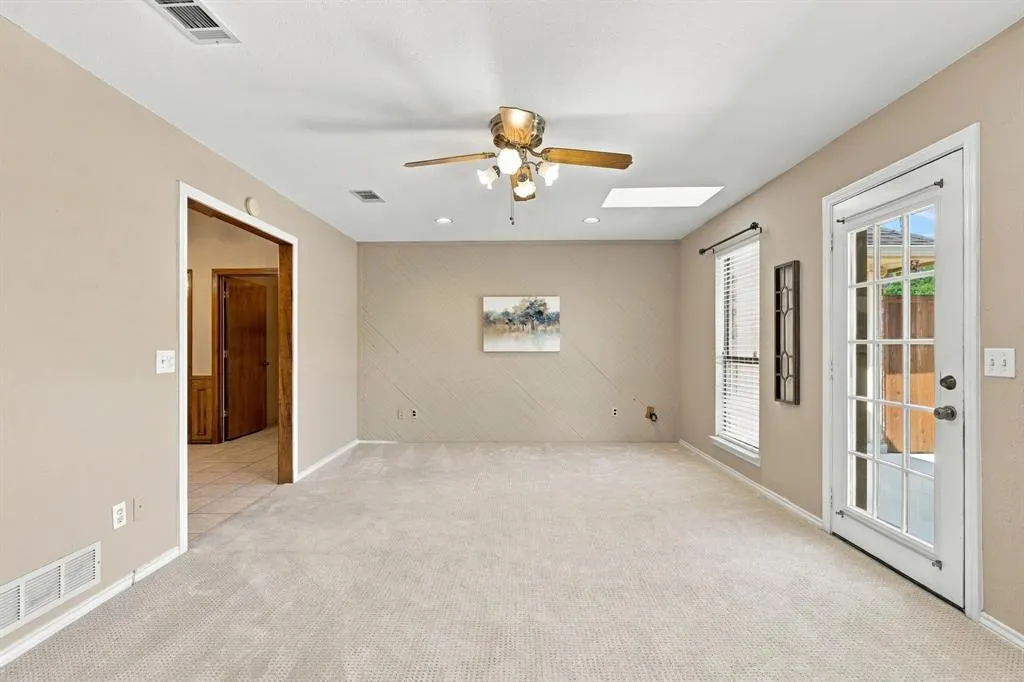 907 Rush Creek Drive