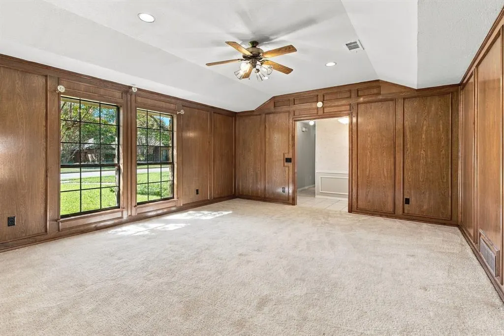 907 Rush Creek Drive