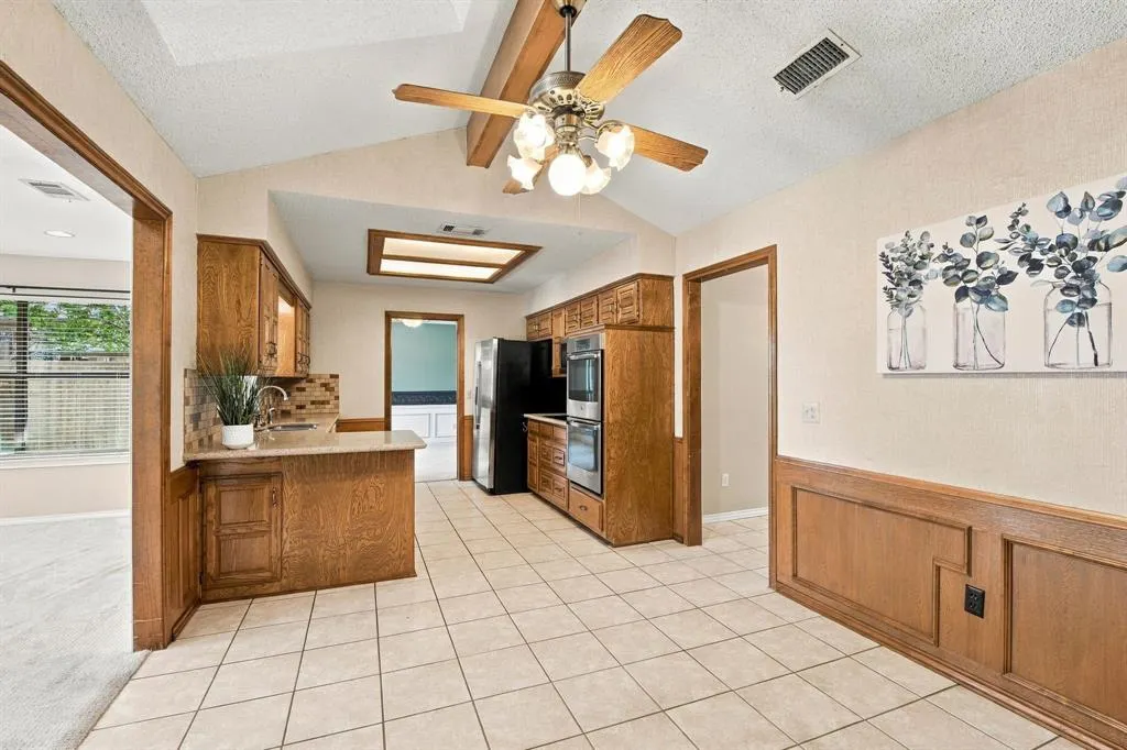 907 Rush Creek Drive