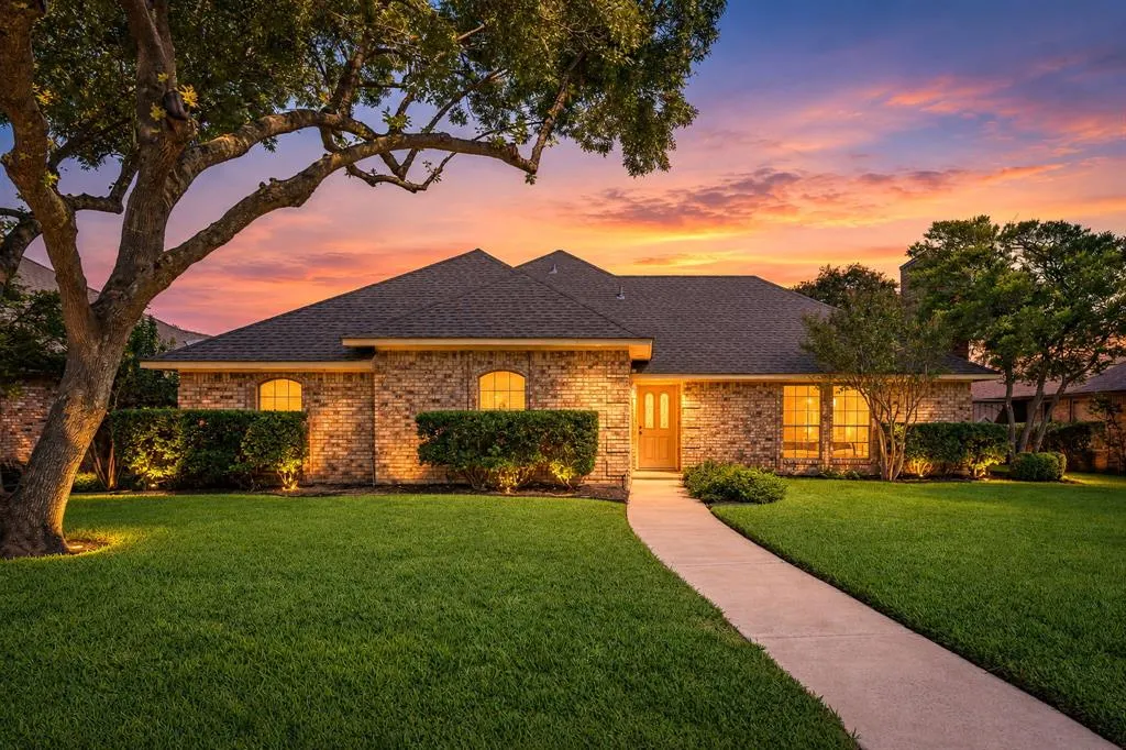 907 Rush Creek Drive