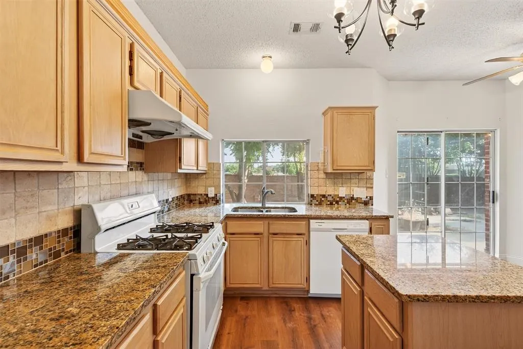 3100 Verbena Drive