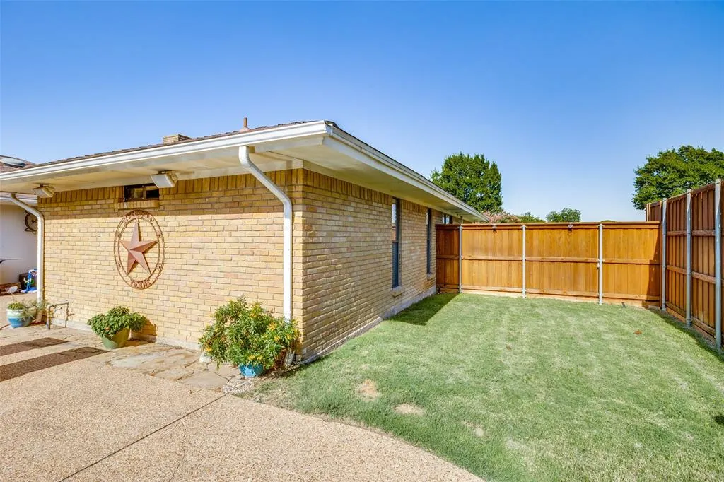 2617 Pinehurst Drive