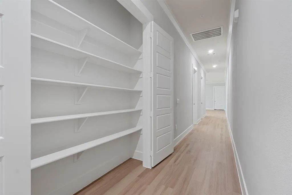 579 LLOYDS ROAD #1104A