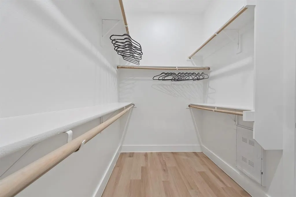 579 LLOYDS ROAD #1104A
