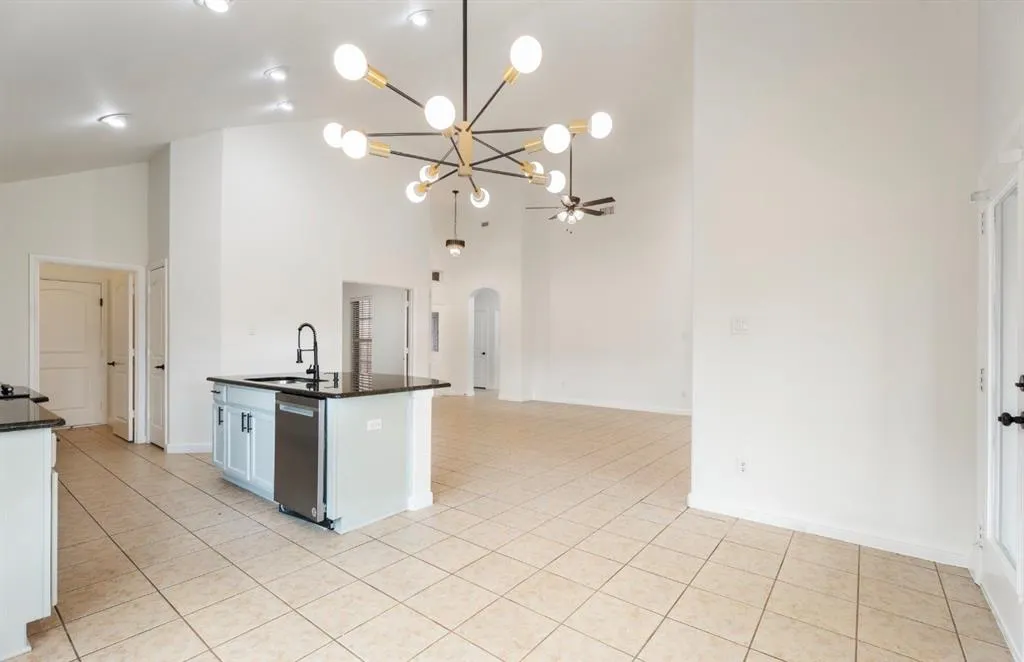 1413 Nightingale Drive