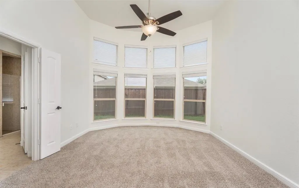 1413 Nightingale Drive