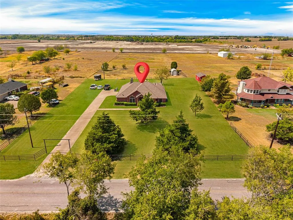 8607 County Road 419