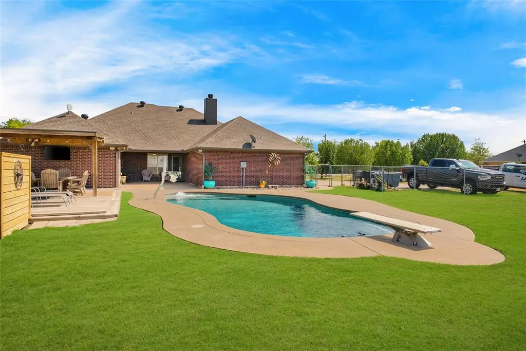 8607 County Road 419