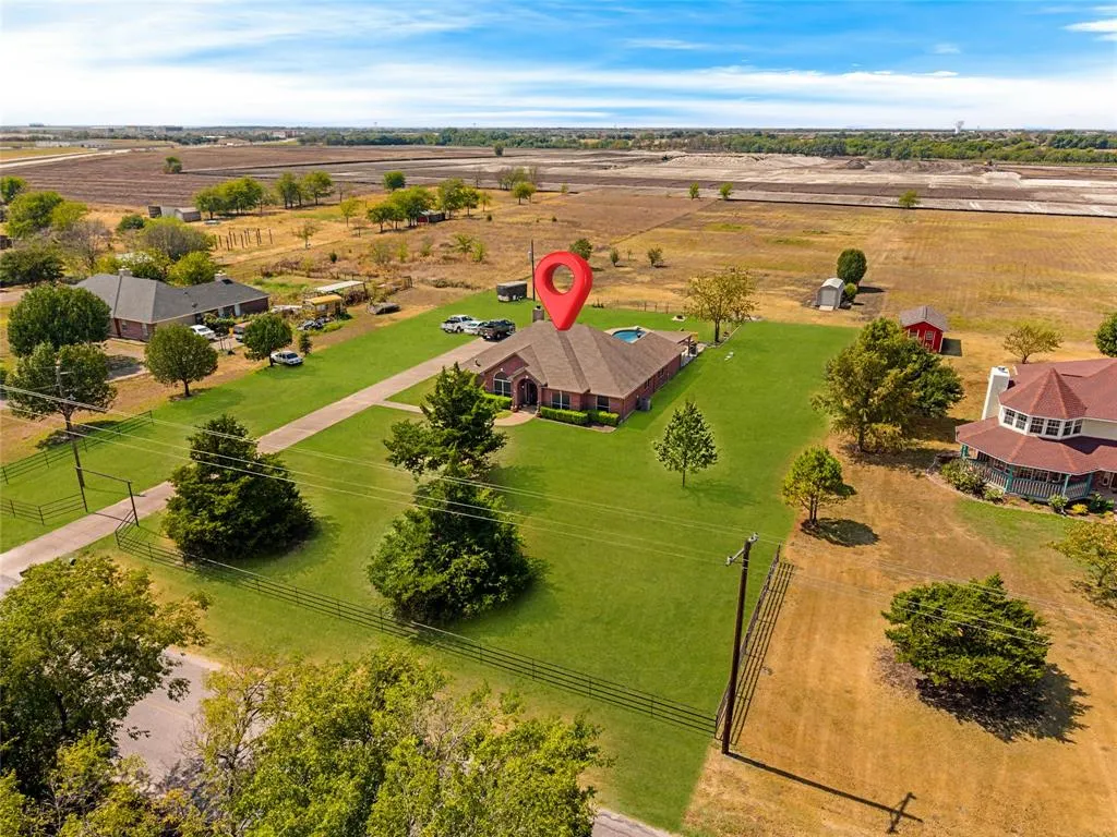8607 County Road 419