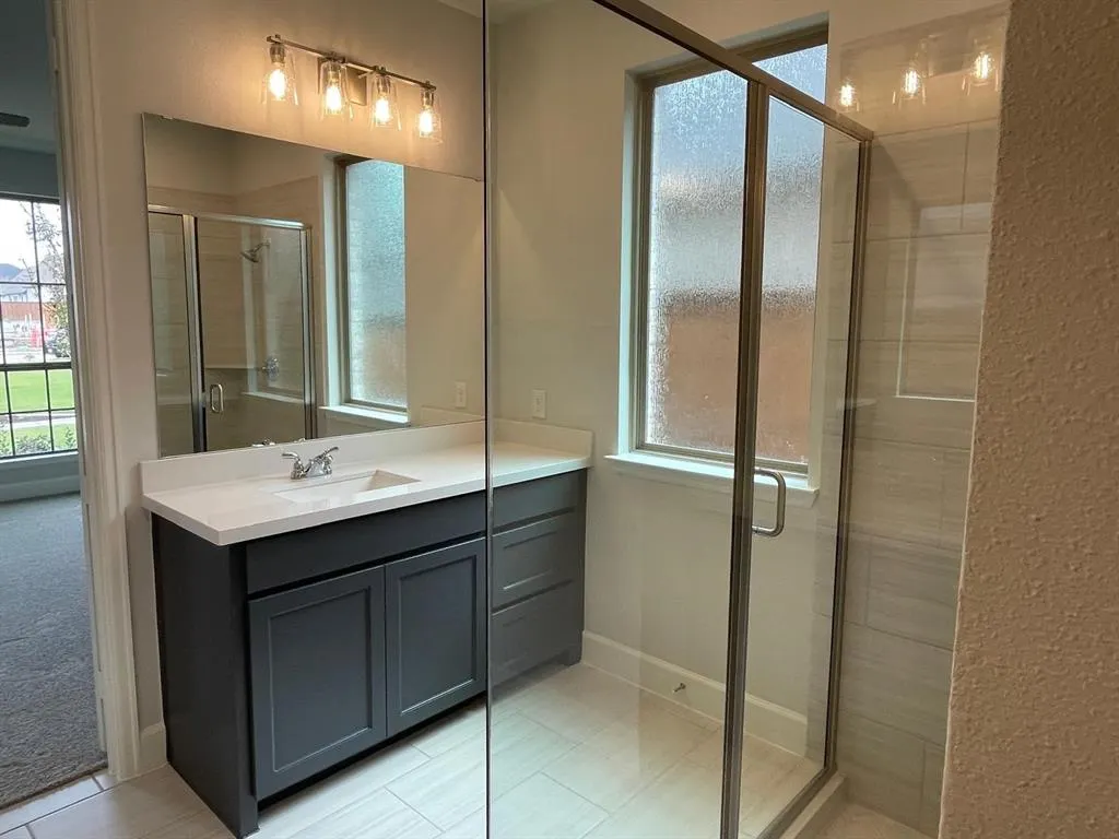 2616 Griffith Mews