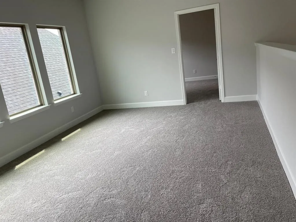 2616 Griffith Mews