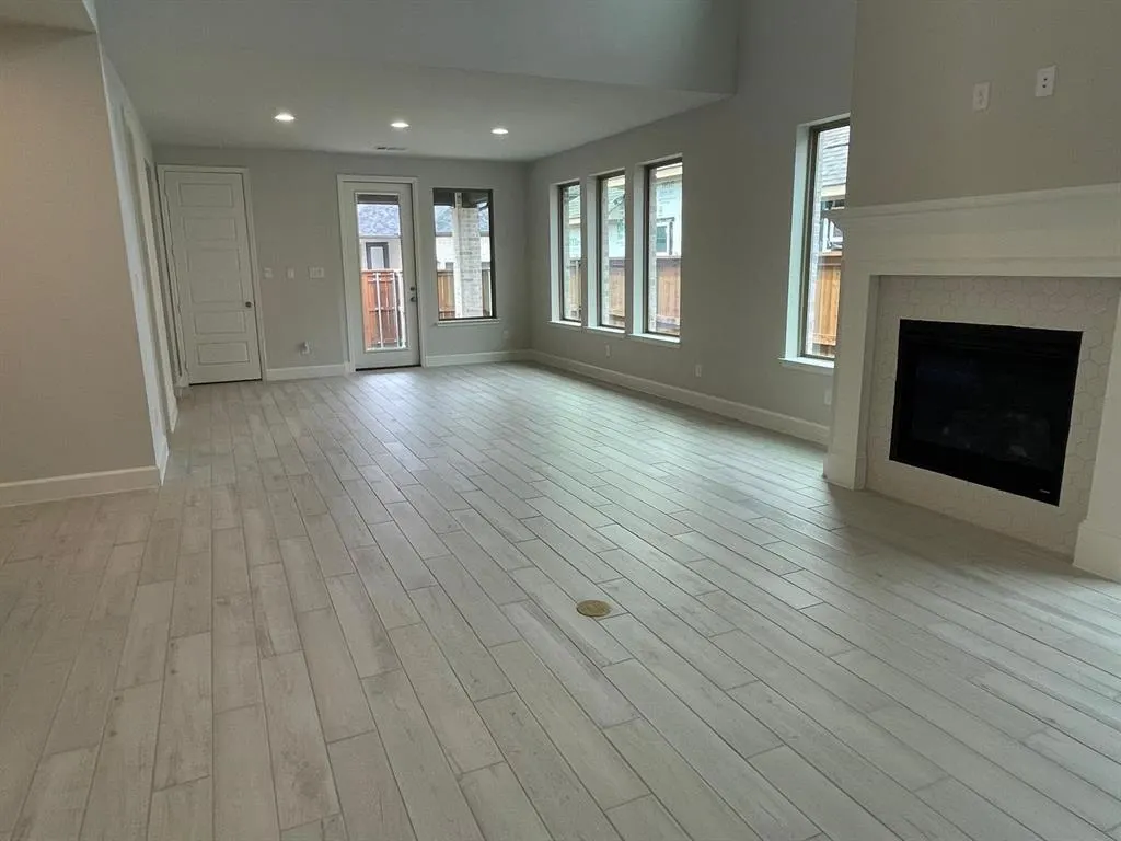 2616 Griffith Mews