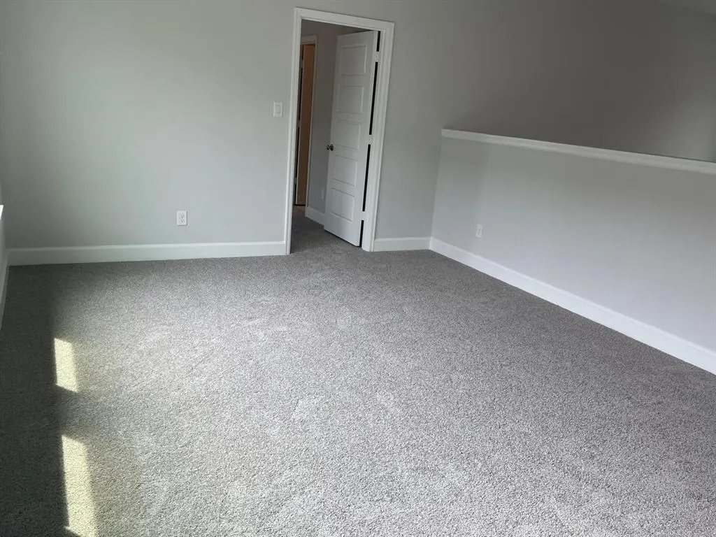 2616 Griffith Mews