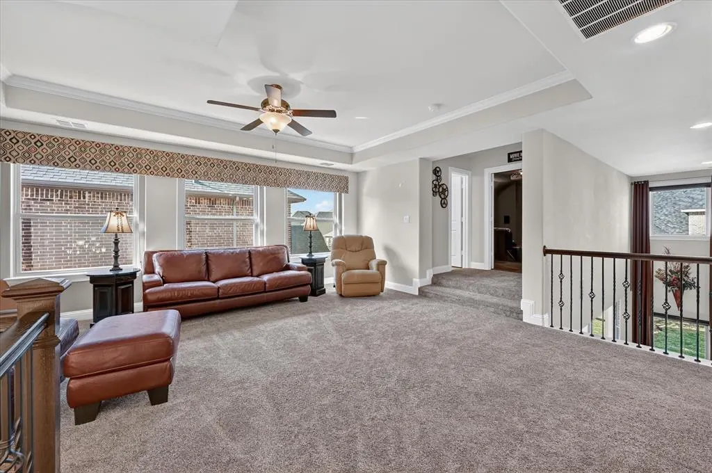 810 Walworth Drive
